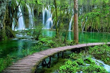 Plitvice Lakes - Day Tour with Boat Ride - TICKETS RESERVED