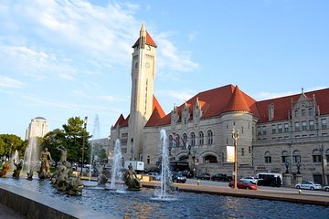 Landmarks Downtown-West Walking Tour