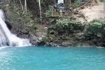 Dunns River Falls and Blue Hole Secret Falls