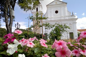 Tour to Santa Fe de Antioquia from Medellin