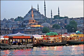 Hiking along the Golden Horn