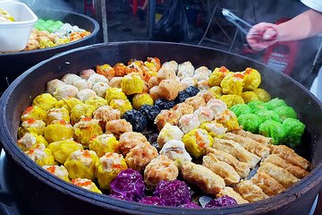 Discover The Best Food in Kuala Lumpur with Professional Guide