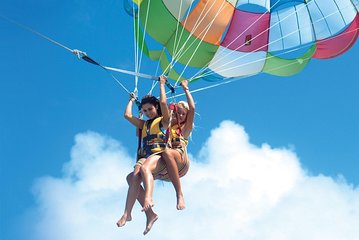 Adventure Parasailing Fly With Transportation In Hurghada 