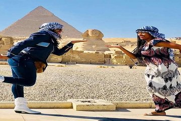 Great Pyramids in Giza, Cairo Egypt sightseeing
