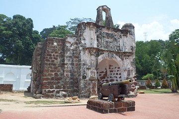 Budget Tour: Full-Day Malacca Historical Tour