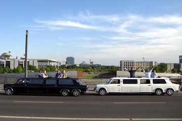 Private Tour: Berlin by Trabant Stretch-Limousine