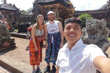 Day Trip: Ubud Monkey Forest, Rice Terrace, Temple and Waterfall 