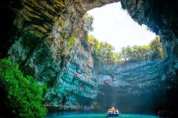 Phong Nha Cave & Paradise Cave Day Tour Small Group to Fairy Land