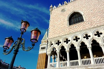 Venice Landmarks: Walking Tour Plus St Mark's Basilica and Doge's Palace Tours