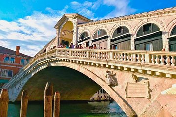 Walking Tour of Venice from St. Mark's Square to Rialto