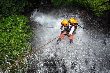 Canyoning Bali, Tamata Canyon Adventure