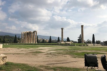 Transfers and Guided Tours in all over Greece, sightseeing and Private hire!!