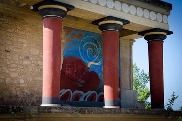 Knossos Palace & Heraklion Archaeology Museum | Private Tour