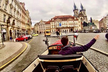 Vintage Cars Prague - Sightseeing Tour 90min / 1-6 pers.