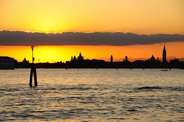 Public Tour: Enchanting Evening in Venice