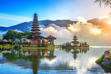 Breathtaking Views at Beratan Lake Temple