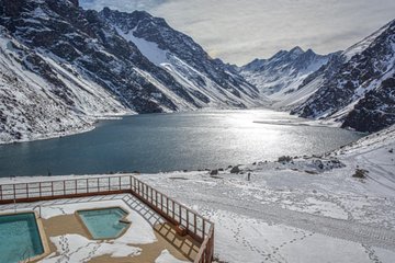 Small-Group Tour of Portillo Ski Center and Inca Lagoon from Santiago