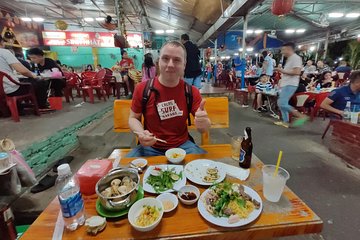 Saigon Night Street Food Tour (Bike The Night)