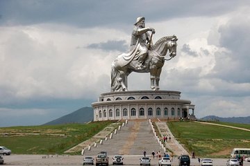 Chinggis statue &Terelj National park < Day trip>