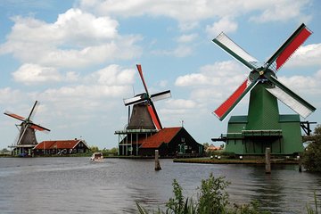 Excursion to the mills of Zaanse Schans