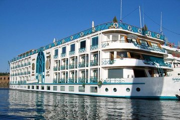 Nile Cruises Trips From Aswan to Luxor for 4 Days 3 Nights - Private Tour