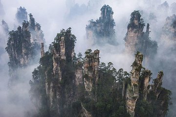 Private 3-Day Tour Combo Package:Zhangjiajie Avatar and Tianmen Mountain and Grand Canyon Glass Bridge