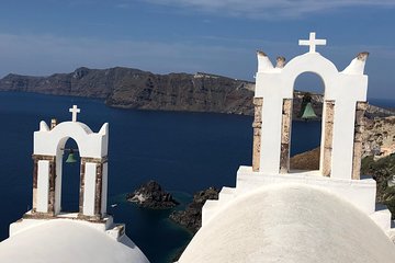 Santorini in One Day Private Deluxe Sightseeing Tour