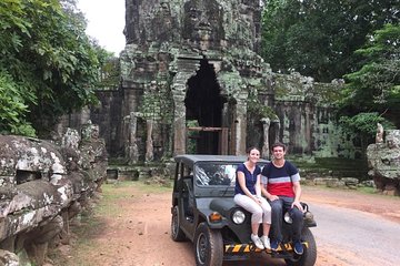 Personalised Angkor Wat Sunrise, Tomb Raider & Bayon by Jeep 