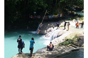 The Adventure & Fun of Blue Hole (Private Tour)