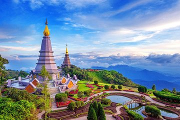 Doi Inthanon National Park + Trekking at a Nature Trail: One Day Tour