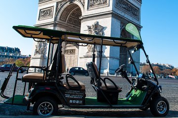 Discover Paris in electric golf carts