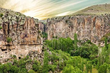 Private Cappadocia Green Tour- Ihlara Valley and Derinkuyu Underground City