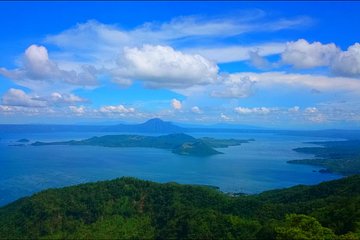 Spectacular Manila to Tagaytay: Full-Day Sightseeing Tour