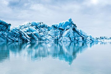 South Coast, Diamond Beach and Glacier Lagoon Day Tour