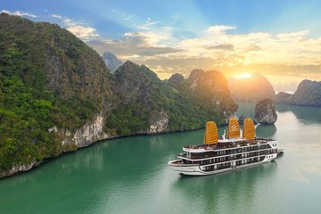 Halong La Regina 5star Cruises 2 nights on Lan Ha Bay ( Less Touristic )