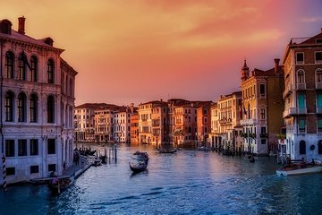 Private Transfer from Split to Venice with 2h of Sightseeing