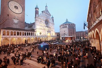 Stradivari museum & Cremona private guided tour, from Milan 