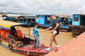 Private Cai Be - Tan Phong - Vinh Long 2 day Tour (Homestay)