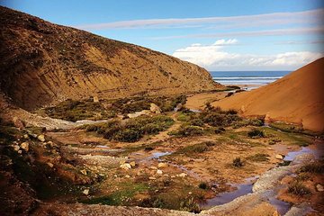 Walk to the cascade and marabout of Sidi Mbark & for a tea to Kaouki.