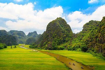 Ninh Binh One Day Tour To Visit Hoa Lu, Tam Coc, Mua Cave