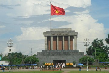 Shore Excursion: The Beauty of Hanoi City from Halong Cruise Port