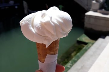  Rialto food tour and gelato tasting with local