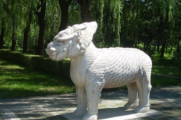 Mutianyu Great Wall and Ming Tomb Private Tour with English speaking driver