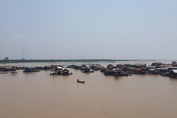 3-Hour Tour of Floating Village