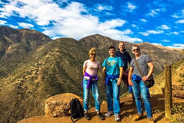 Andes Hike 12K - Santiago