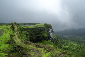 Pune to Lonavala Monsoon Drive in Private Vehicle