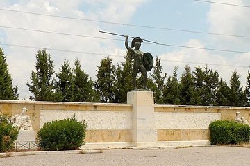 Proud Thermopylae & Famous Delphi Oracle in a Private Sightseeing