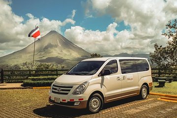 Private Transfer - San Jose Airport to Arenal, La Fortuna