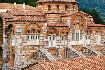 Sacred Delphi & Osios Loukas in a Full Day Private Tour 