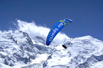 Paragliding Tandem Flight over the Alps in Chamonix